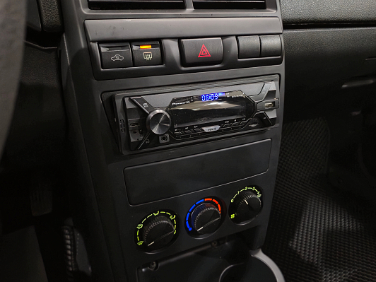 Lada (ВАЗ) Priora Standard 21702-40-050, 2017 года, пробег 93540 км