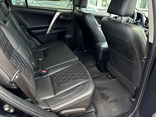 Toyota RAV4, 2017 года, пробег 134273 км