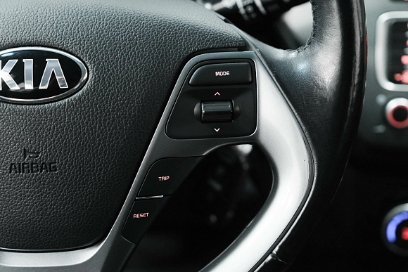 Kia Rio Prestige, 2015 года, пробег 48270 км