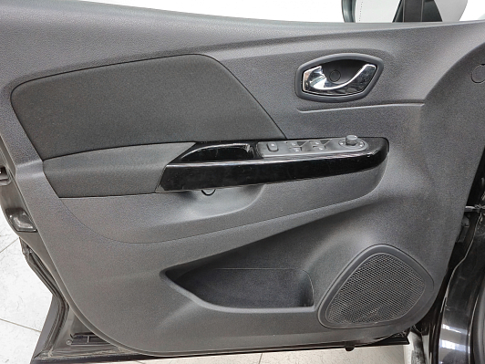 Renault Kaptur Style, 2016 года, пробег 91364 км