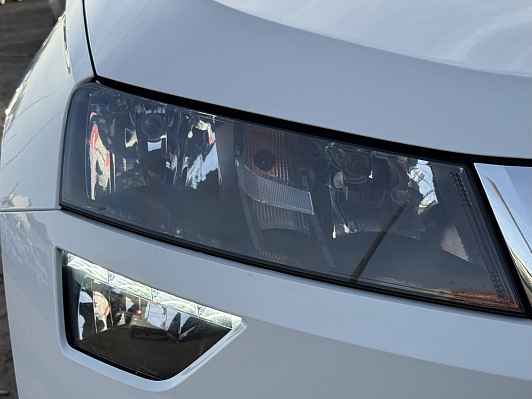 Skoda Karoq Ambition, 2020 года, пробег 126000 км