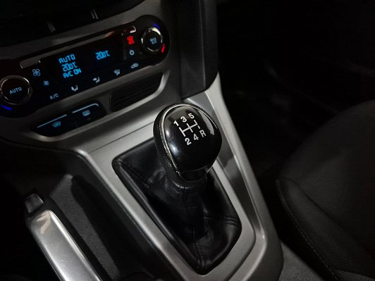 Ford Focus SYNC Edition, 2013 года, пробег 160172 км