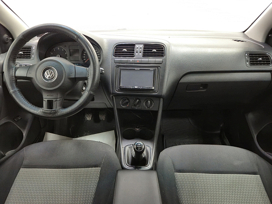 Volkswagen Polo Trendline, 2011 года, пробег 156629 км