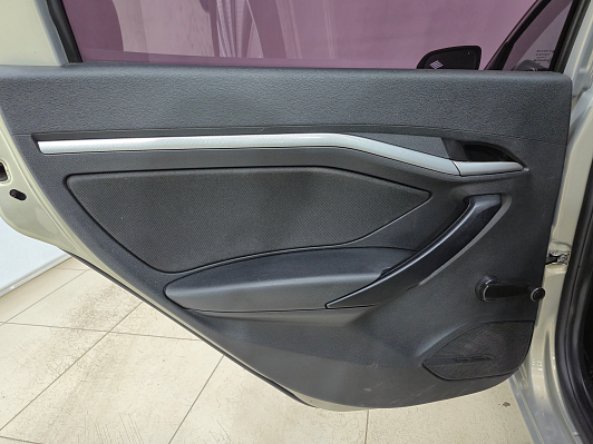 Lada (ВАЗ) Vesta Comfort, 2019 года, пробег 127270 км