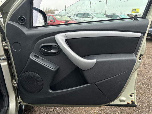 Renault Duster LE Adventure, 2013 года, пробег 147725 км