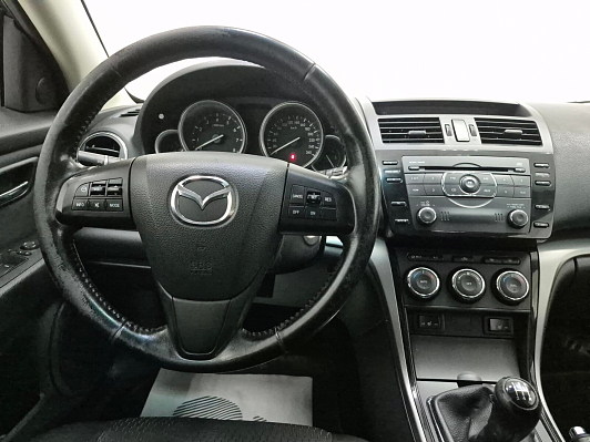 Mazda 6 Touring, 2011 года, пробег 183068 км