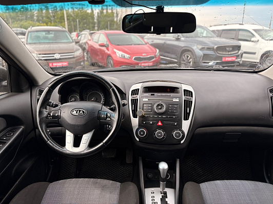 Kia Ceed Comfort, 2010 года, пробег 222725 км