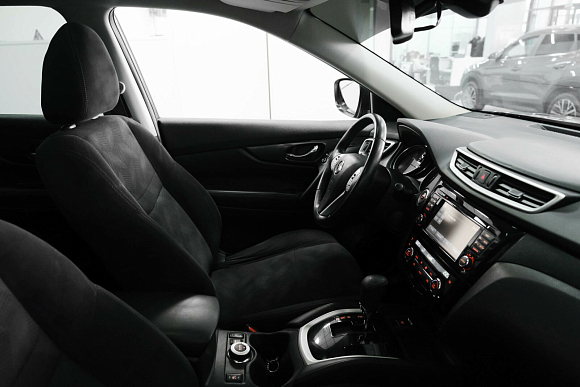 Nissan X-Trail SE+, 2015 года, пробег 174525 км