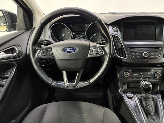 Ford Focus Titanium, 2017 года, пробег 151000 км