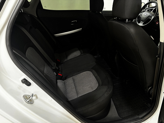 Kia Ceed Luxe, 2017 года, пробег 115750 км