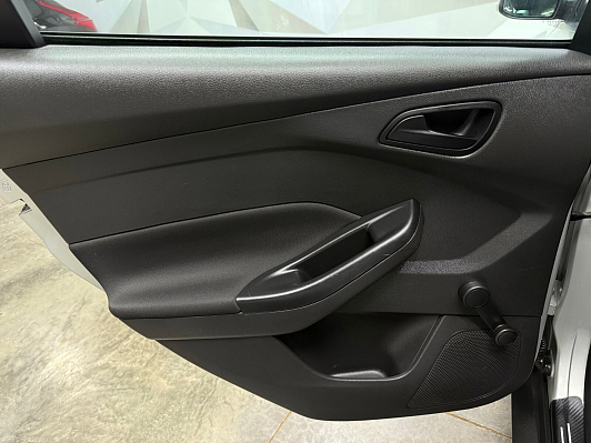 Ford Focus Ambiente, 2016 года, пробег 151478 км