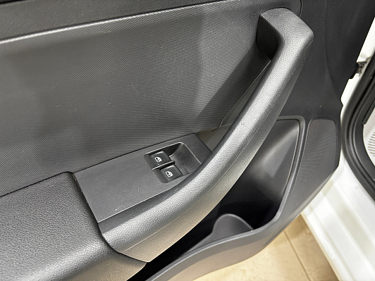 Skoda Rapid Style, 2018 года, пробег 157449 км