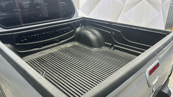 Mitsubishi L200 Intense, 2014 года, пробег 264000 км
