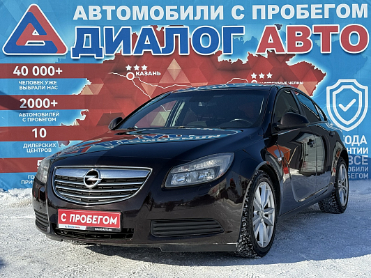 Opel Insignia Essentia, 2013 года, пробег 236000 км