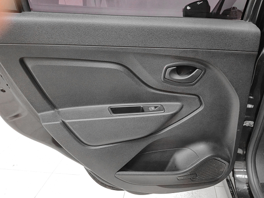 Lada (ВАЗ) XRAY Comfort, 2018 года, пробег 148000 км
