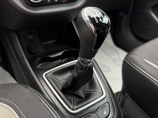 Lada (ВАЗ) Vesta Comfort Image, 2018 года, пробег 102000 км