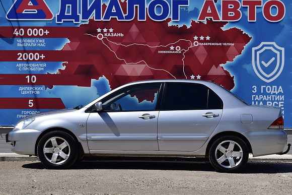 Mitsubishi Lancer, 2007 года, пробег 298000 км