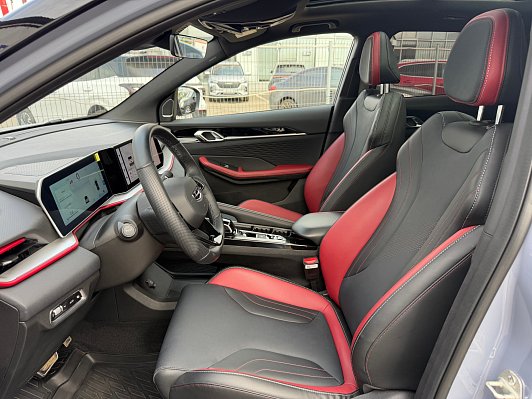 Geely Coolray Exclusive, 2024 года, пробег 13336 км