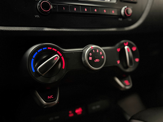 Kia Rio Comfort, 2019 года, пробег 71000 км