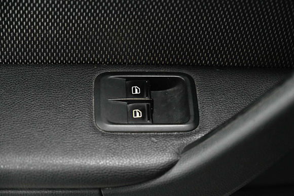 Skoda Yeti Active, 2012 года, пробег 197171 км