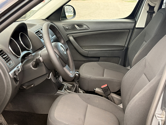 Skoda Yeti Active Outdoor, 2015 года, пробег 247049 км