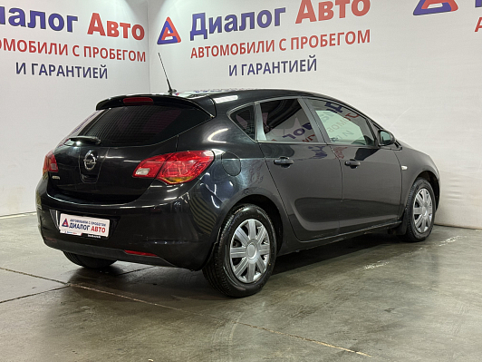 Opel Astra Enjoy, 2012 года, пробег 130730 км