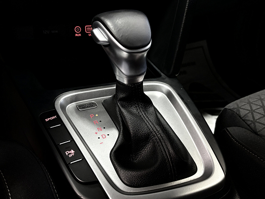 Kia Ceed Luxe, 2020 года, пробег 71000 км