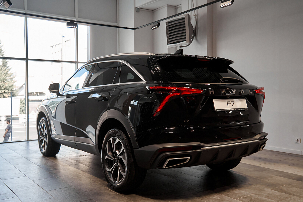 Haval F7 Оптимум, черный