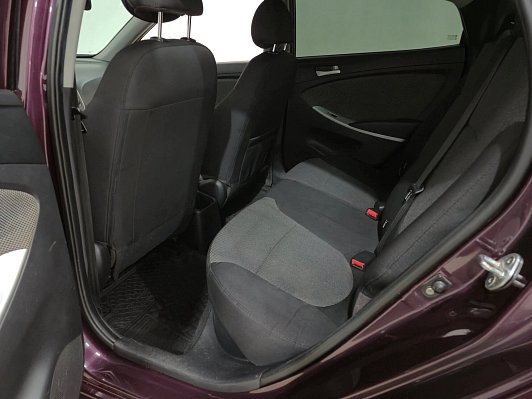 Hyundai Solaris, 2012 года, пробег 262092 км