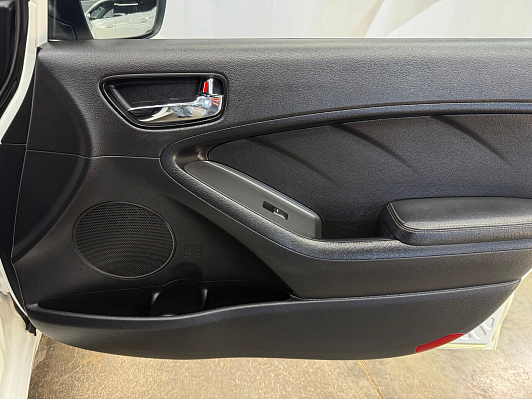 Kia Cerato Luxe, 2018 года, пробег 69081 км