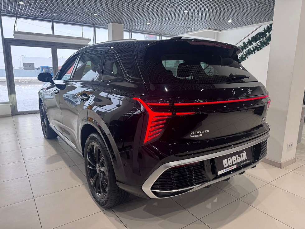 Hongqi HS3 Deluxe, черный