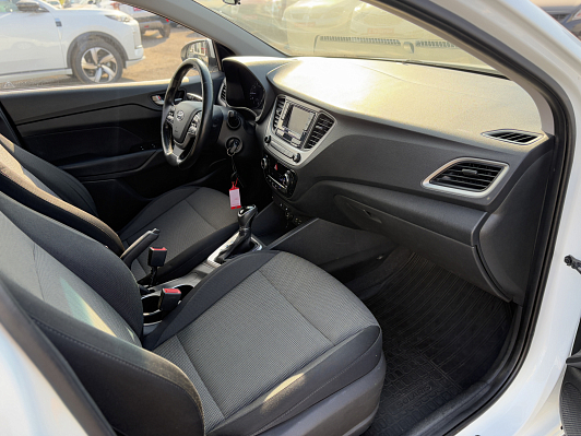 Hyundai Solaris Elegance, 2017 года, пробег 149275 км