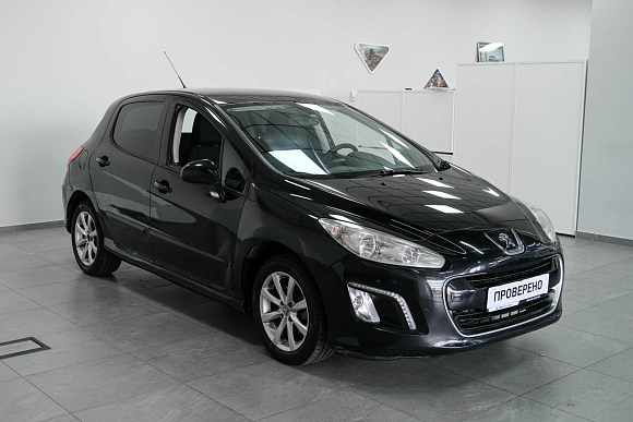 Peugeot 308 Access, 2011 года, пробег 165765 км