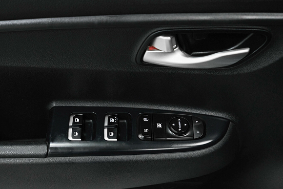 Kia Rio Luxe RED Line, 2018 года, пробег 154000 км