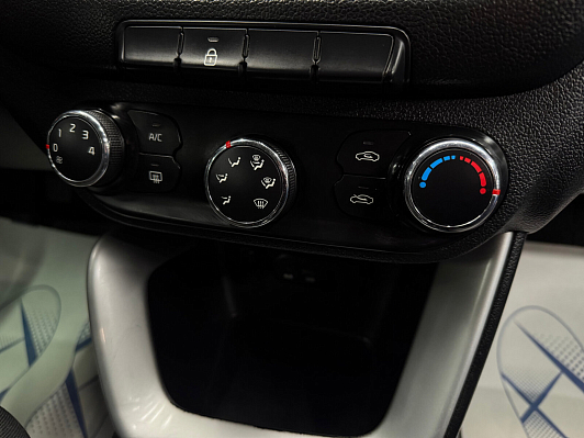 Kia Ceed Comfort, 2013 года, пробег 219076 км