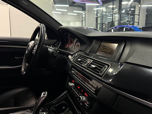 BMW 5 серии, 2016 года, пробег 178365 км