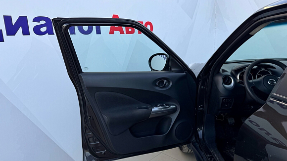 Nissan Juke SE, 2011 года, пробег 170000 км