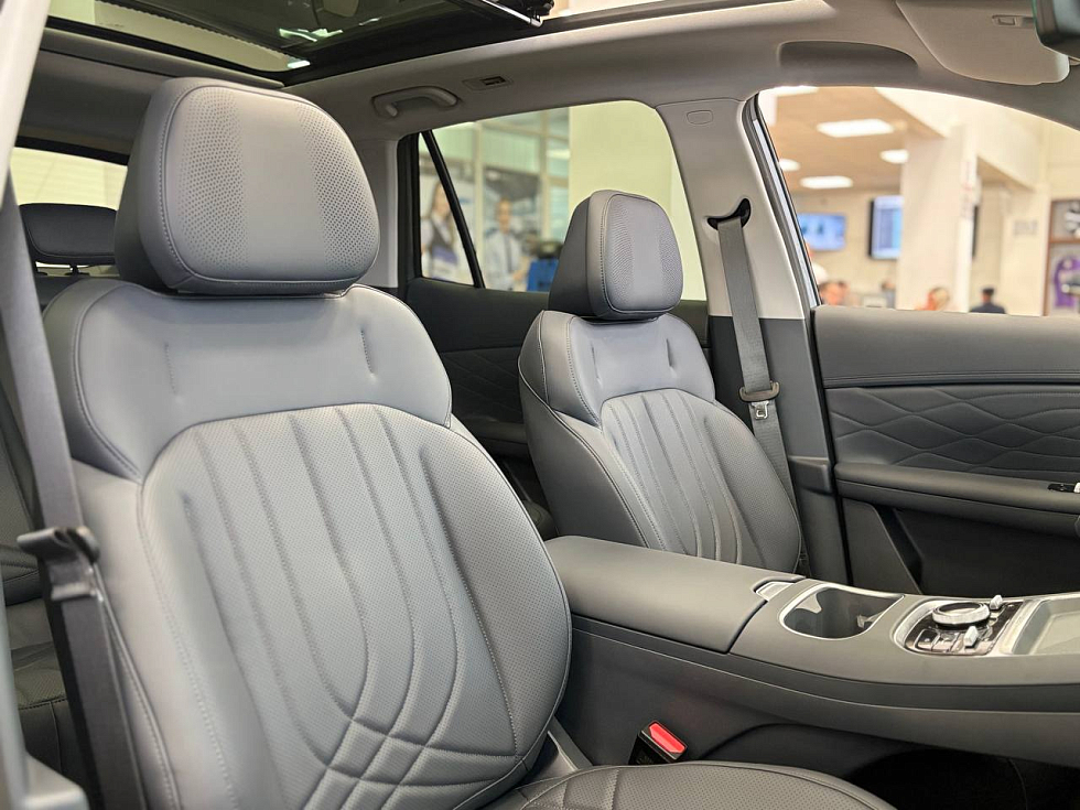 Geely EX5 EM-i Макс, серый