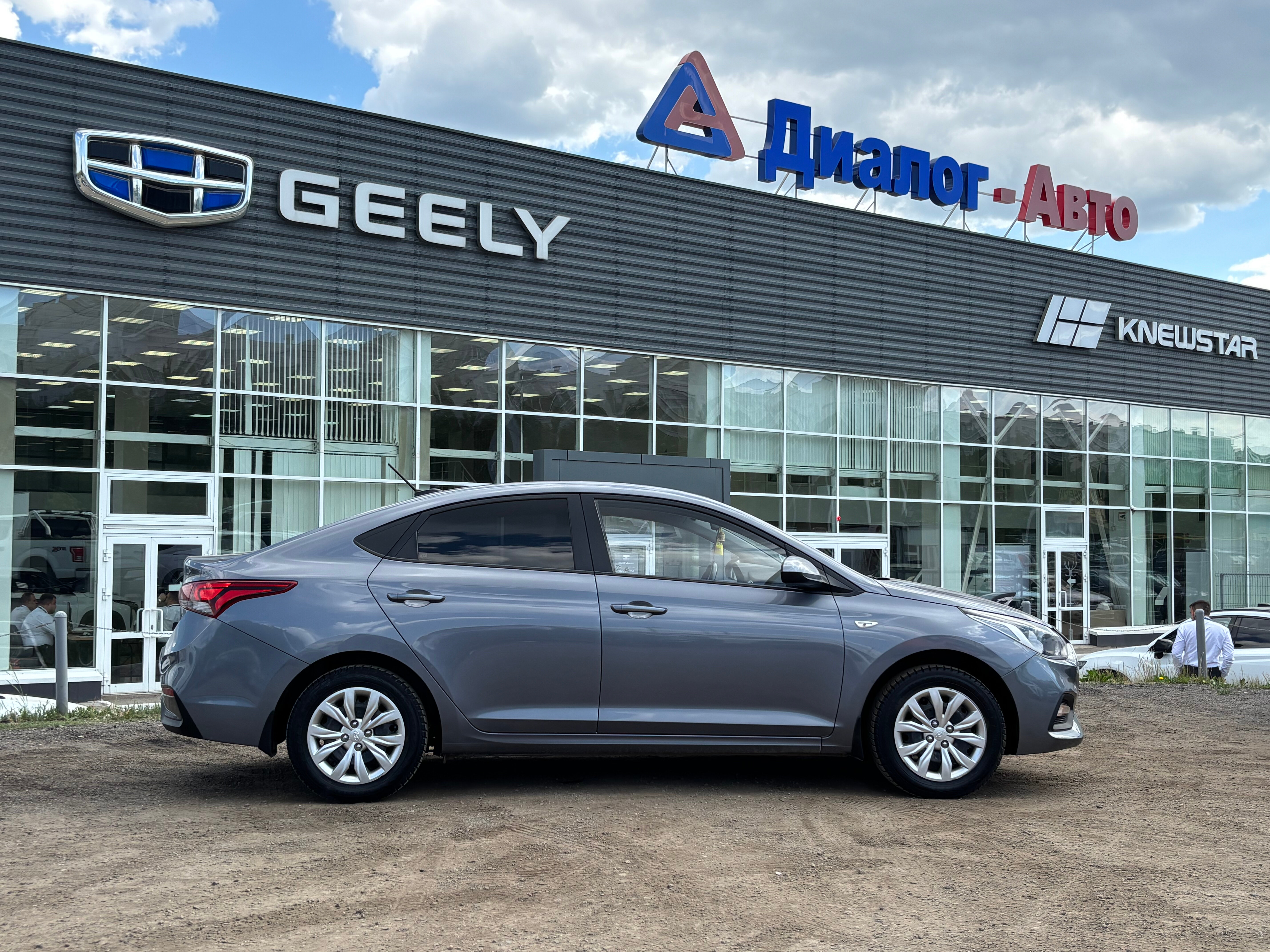 Hyundai Solaris Active, 2017 года, пробег 156000 км