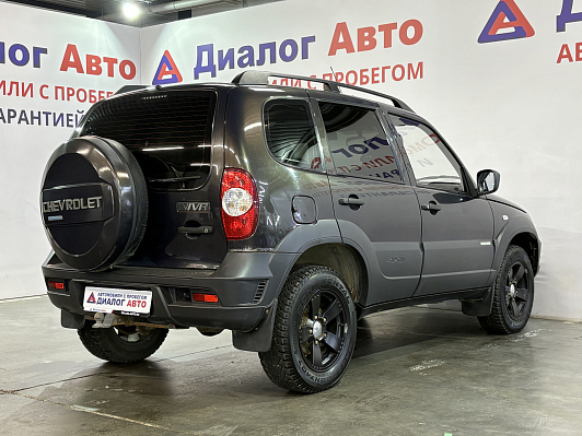 Chevrolet Niva GL, 2015 года, пробег 108000 км
