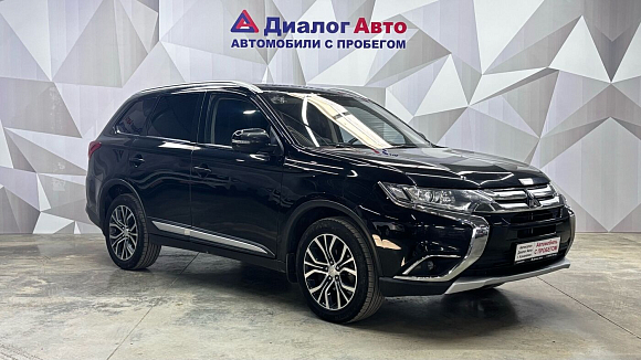Mitsubishi Outlander Instyle, 2016 года, пробег 206200 км