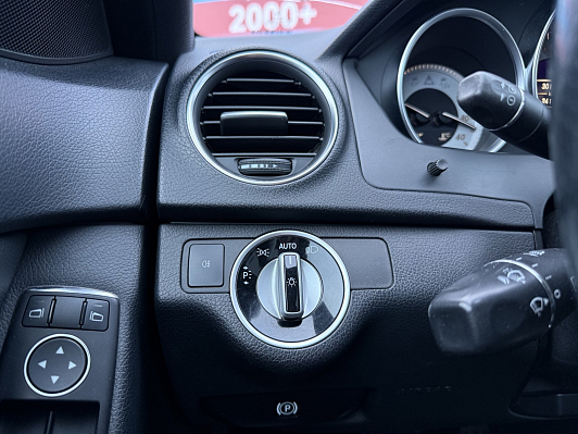 Mercedes-Benz C-Класс, 2012 года, пробег 241159 км