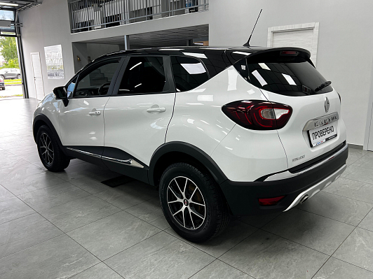 Renault Kaptur Drive, 2018 года, пробег 100000 км