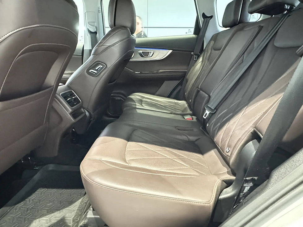Chery Tiggo 8 Pro e+ Ultimate, белый