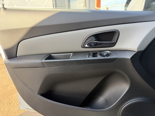 Chevrolet Cruze LS, 2012 года, пробег 187000 км