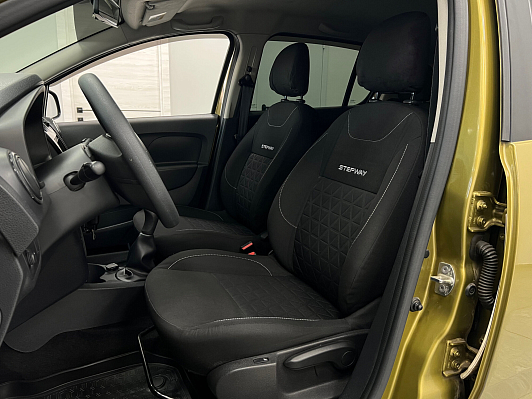 Renault Sandero Stepway Drive, 2018 года, пробег 120000 км