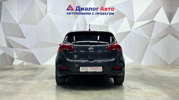 Kia Ceed Luxe, 2013 года, пробег 152000 км