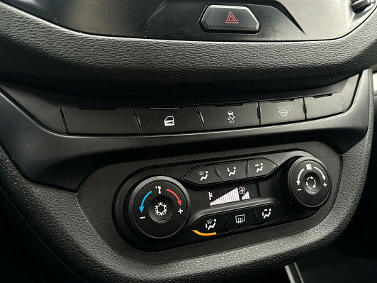 Lada (ВАЗ) Vesta Comfort Winter, 2021 года, пробег 71166 км