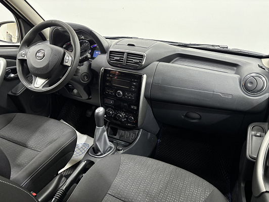 Nissan Terrano Elegance, 2017 года, пробег 104000 км