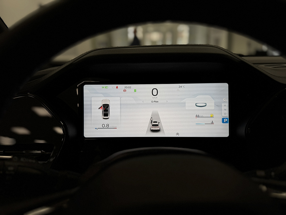 Geely Monjaro Люкс (2023-2025), серый